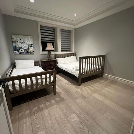 Private Rooms In Vancouver West Kültér fotó