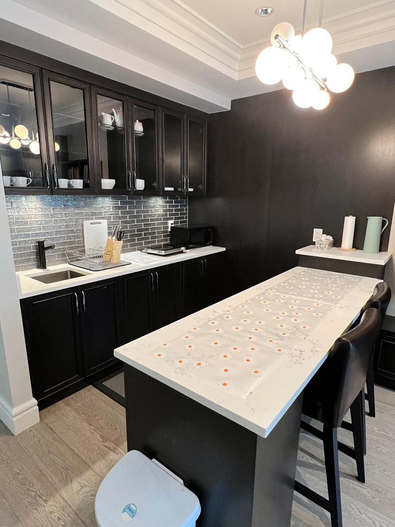 Private Rooms In Vancouver West Kültér fotó