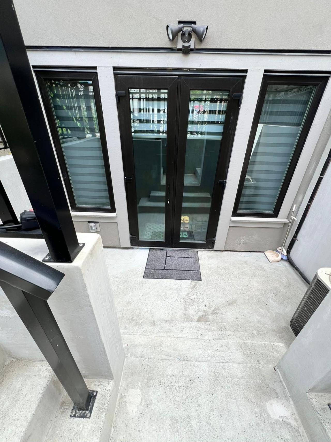 Private Rooms In Vancouver West Kültér fotó